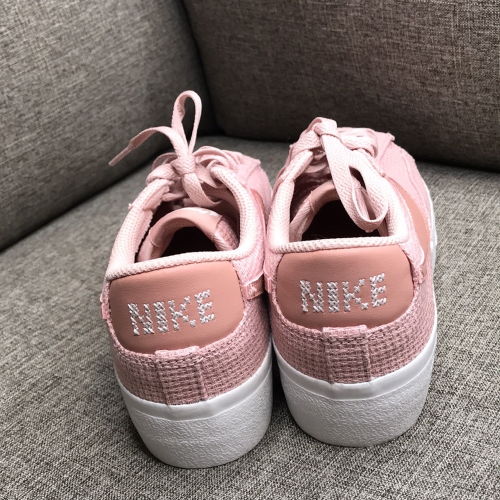 Nike Blazer Low Platform size 6 1/2 us - Picture 6 of 10